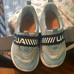 Under Armour Blue Sneakers size 7 (toddlers)